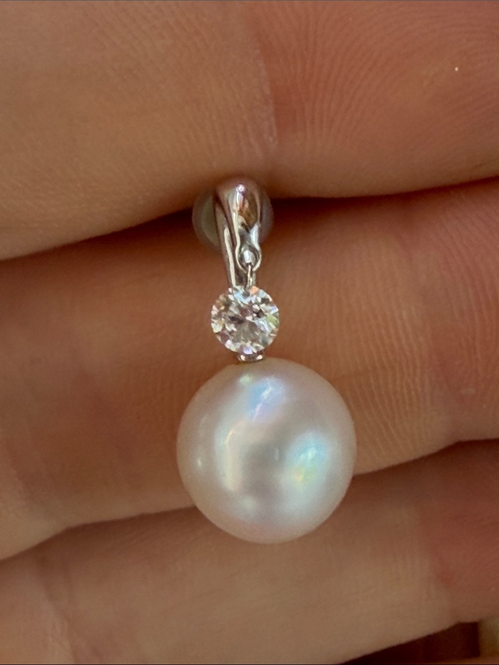 Tara Pearls 18kt gold dancing diamond earrings - Picture 9 of 11